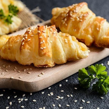 Cornetti salati con mousse di mortadella_1_1