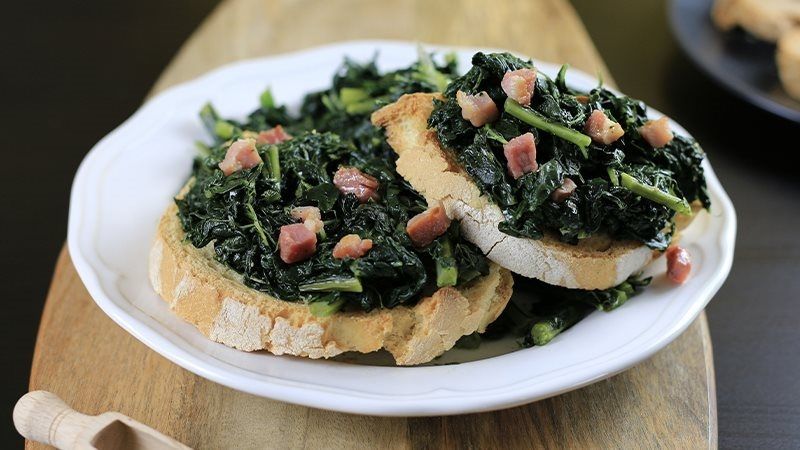 Crostini con cavolo nero_16_9