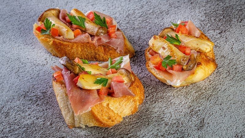 Crostini con funghi_16_9