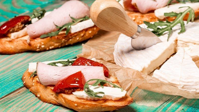 Crostini con pomodori secchi_16_9
