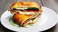 Panino con la bresaola e spinaci-1