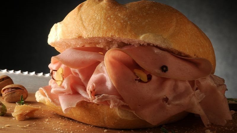 Panino mortadella e pesto di pistacchi_16_9