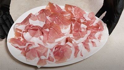 tagliare_crudo